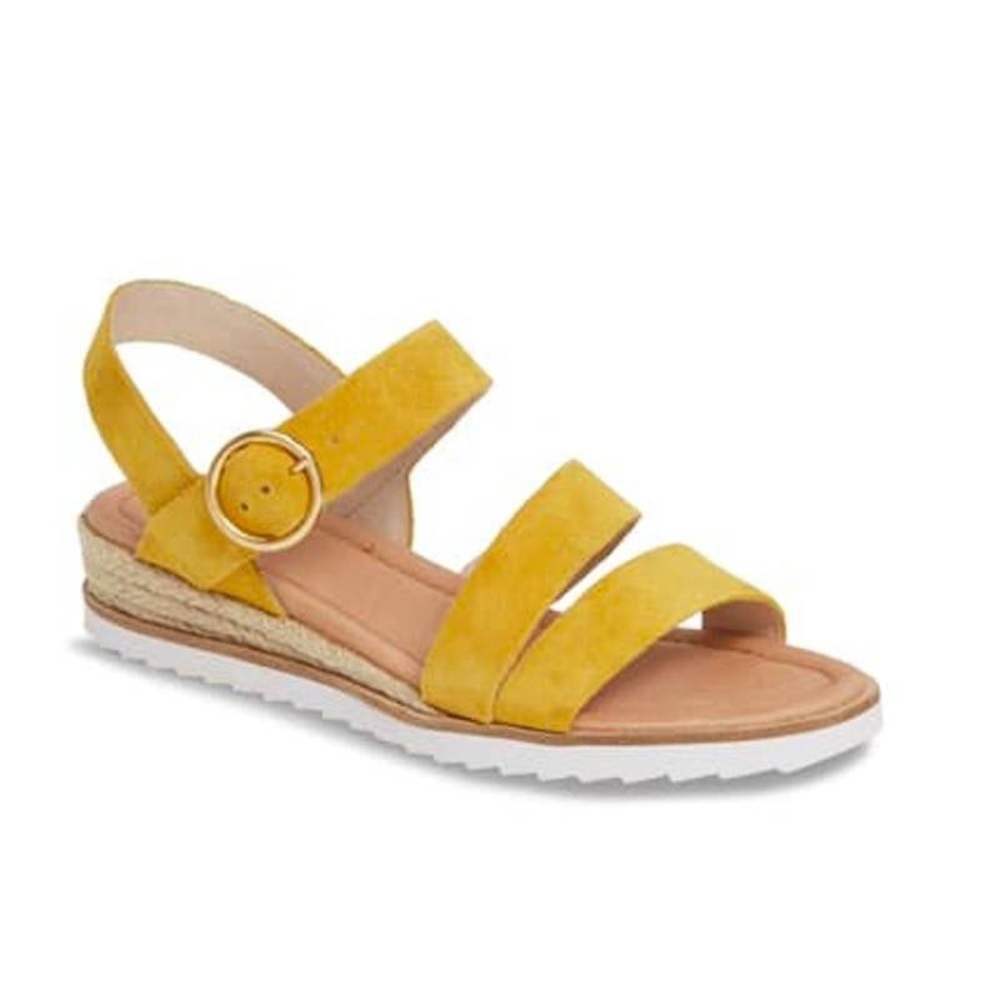 New Caslon Cameron Suede Strap Espadrille Wedge Sandals 9.5 yellow